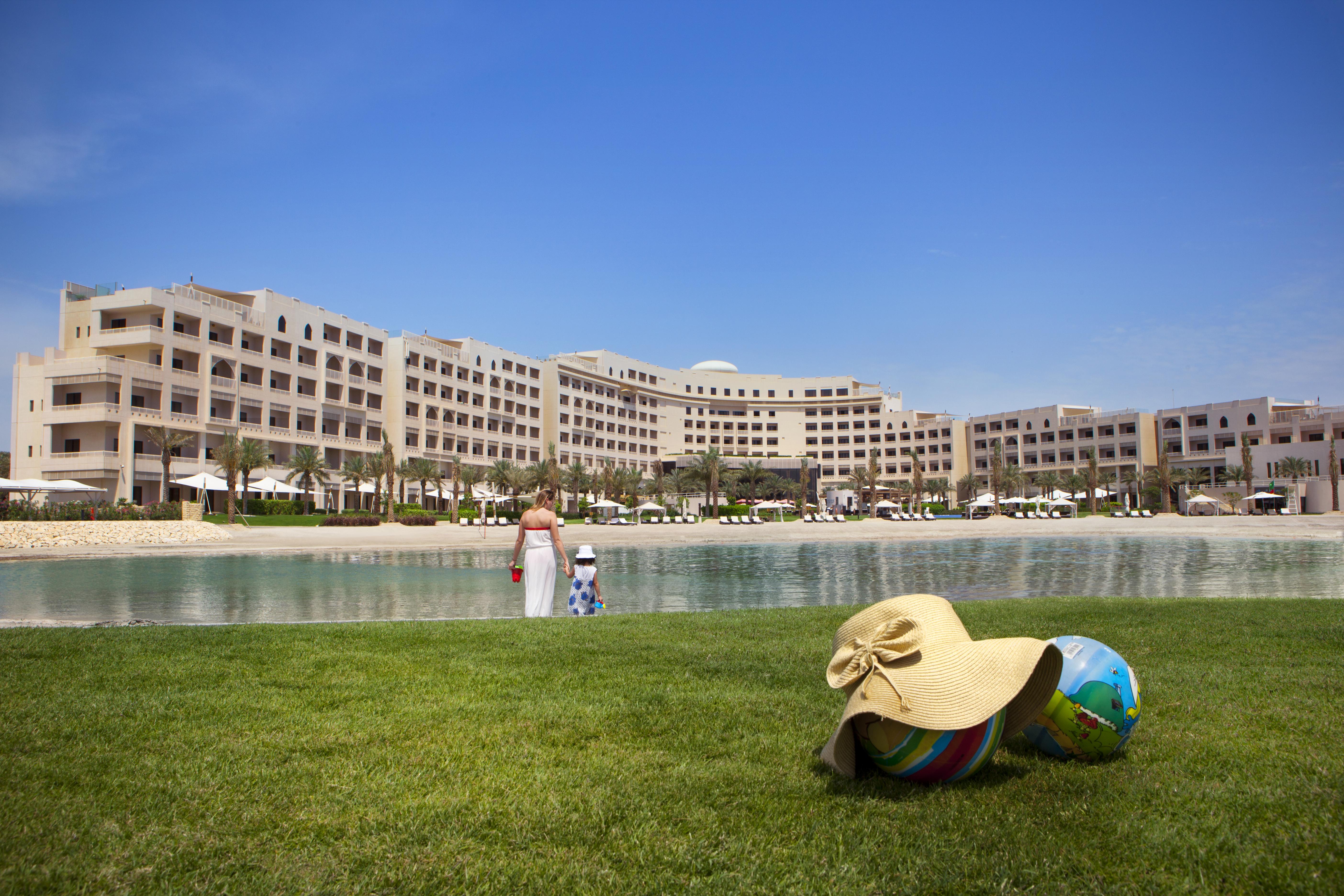 索菲特巴林匝拉塔拉萨海水疗酒店 麦纳麦 外观 照片 The Oberoi Dubai